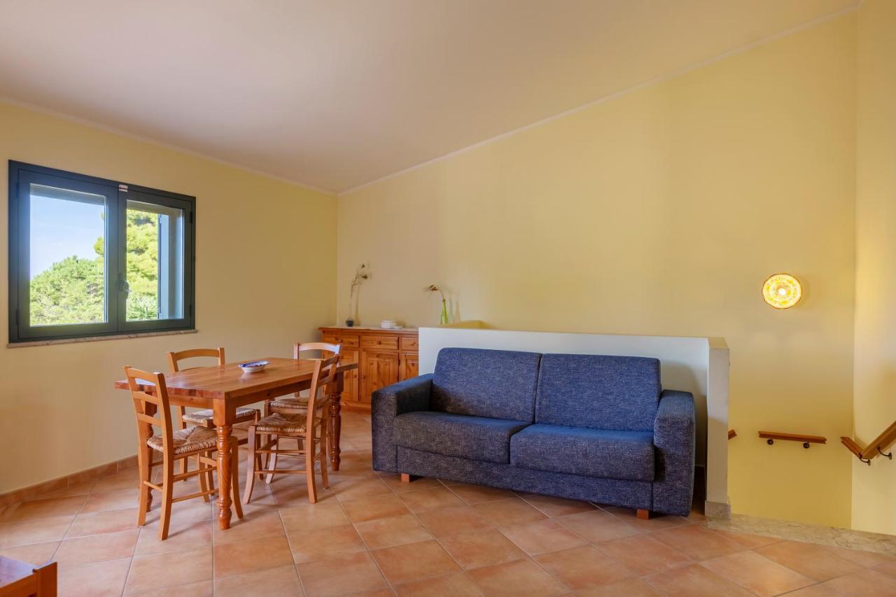 Brezza D'Estate Apartment Valderice Exterior photo