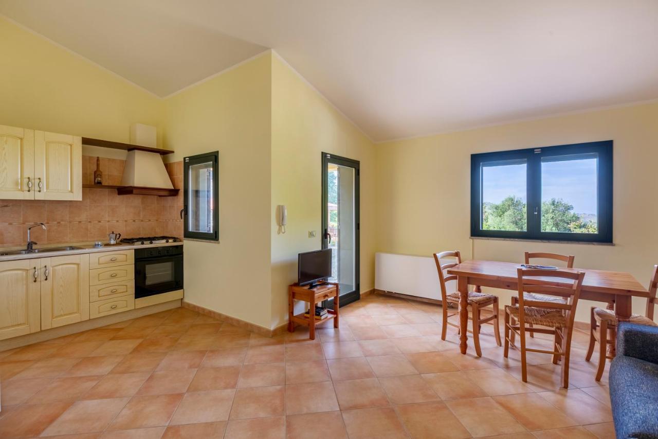 Brezza D'Estate Apartment Valderice Exterior photo
