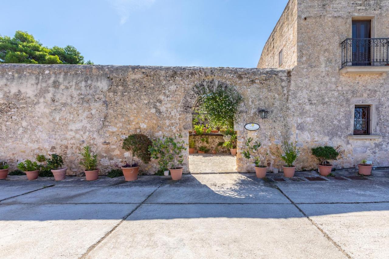 Brezza D'Estate Apartment Valderice Exterior photo